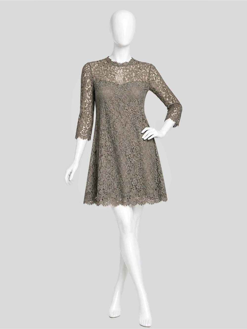 Show Me Your Mumu Floral Lace Mini Dress in Gray Size Small Like New